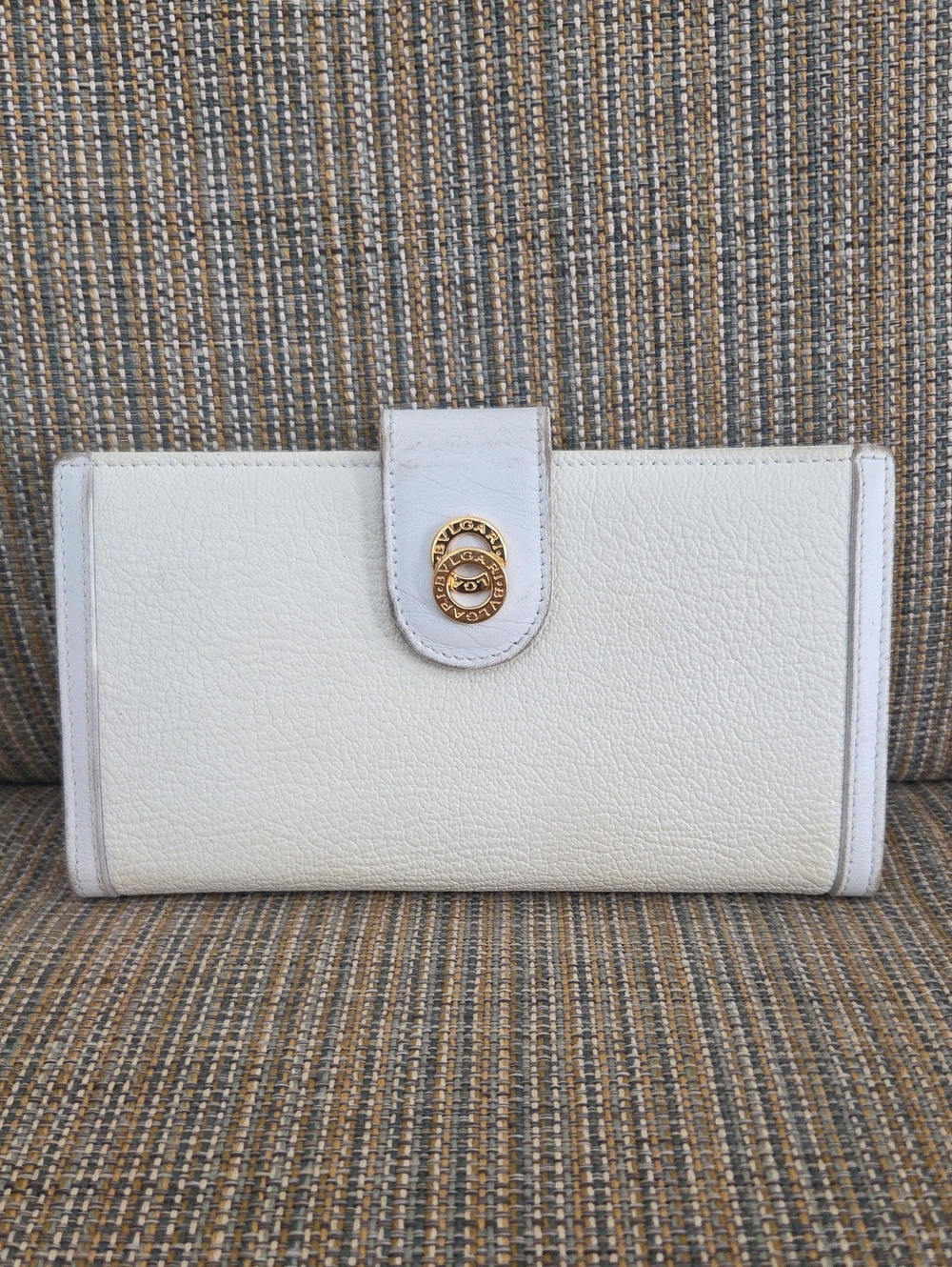 Bulgari White Leather Wallet with Gold-Tone Logo